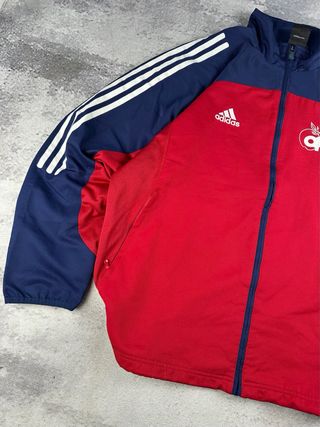 Chaqueta Deportiva Adidas Roja y Azul