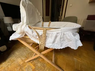 Cesta moisés mimbre con soporte
