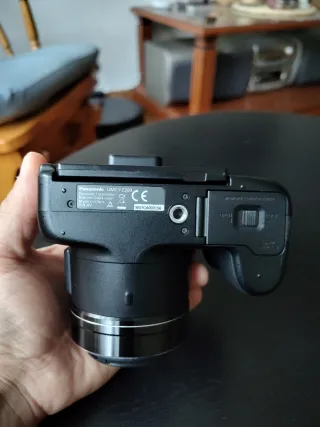 Cámara Panasonic Lumix DMC-FZ200