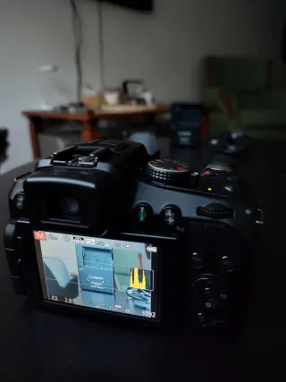 Cámara Panasonic Lumix DMC-FZ200