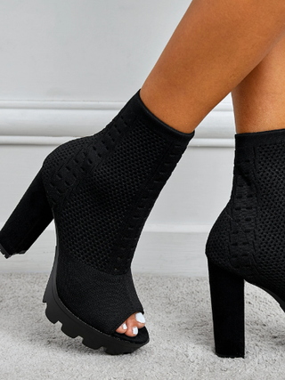 Botas calcetín negras punta abierta tacón grueso