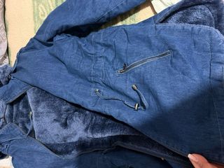 Chaqueta vaquera forrada de pelo talla M