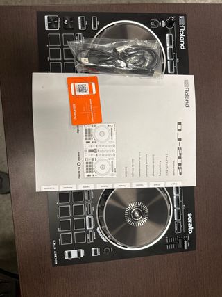 Controlador DJ Roland DJ-202 Serato