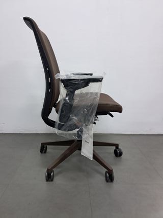 Silla STEELCASE THINK v2 nueva a estrenar pro