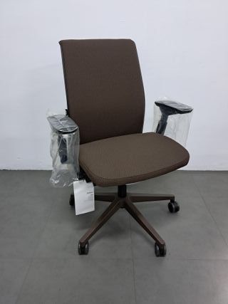 Silla STEELCASE THINK v2 nueva a estrenar pro