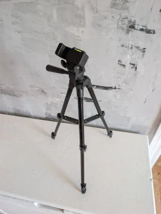 Trípode para cámara o móvil