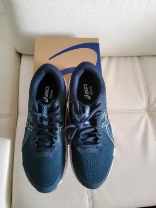 Scarpe Asics Gel-Contend 8 EU 40.5