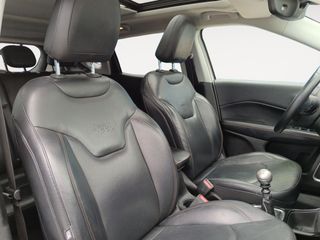 Jeep Compass Limited FWD