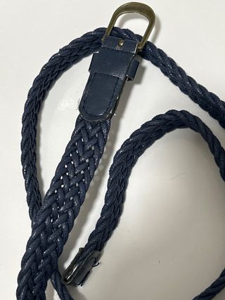 Cinturón trenzado azul