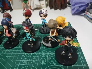 Lote 16 Figuras My Hero Academia