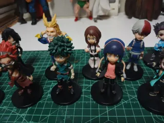 Lote 16 Figuras My Hero Academia