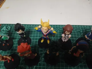 Lote 16 Figuras My Hero Academia