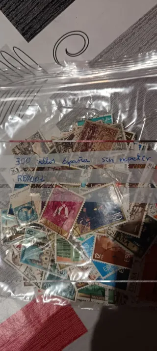 300 sellos de España usados, sin repetir