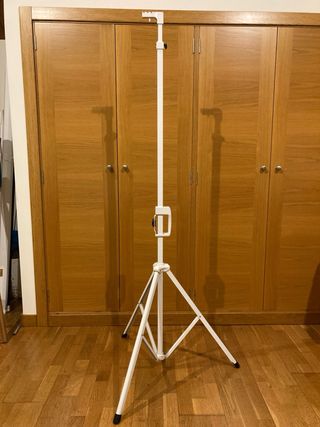 Pantalla de proyección trípode desmontable. Ideal