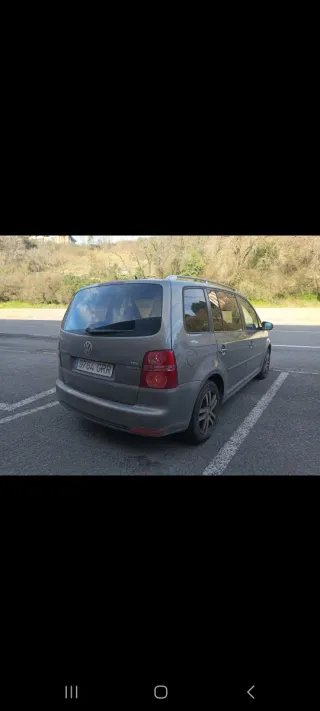 Volkswagen Touran 2009