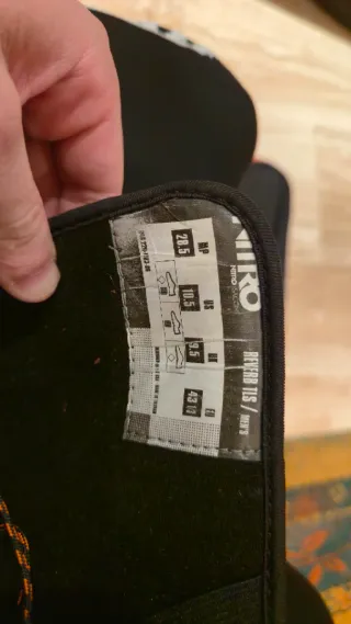 Tabla y botas de snowboard Nitro