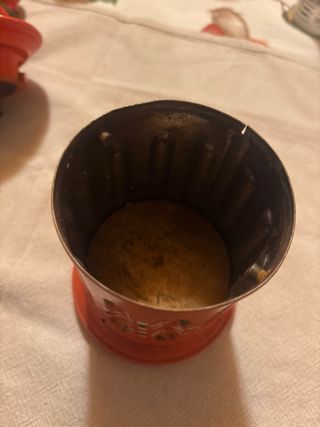 Macinino da caffè vintage rosso