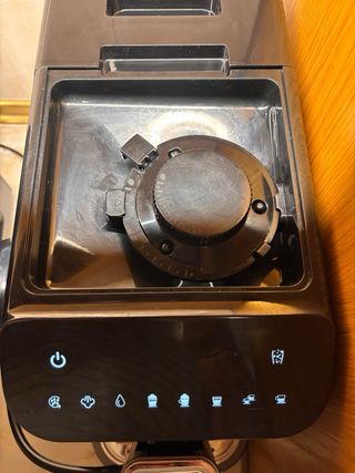 Cafetera Taurus Accento Latte Superautomatica