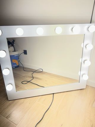 Specchio da trucco professionale con luci