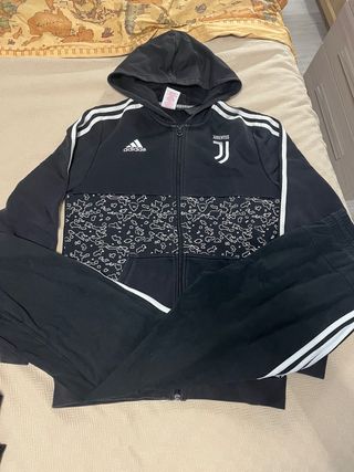 Completo Adidas Juventus nero e bianco