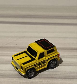 Micro Machines Veicolo Giallo