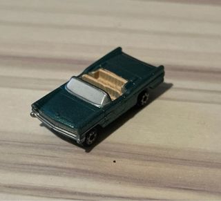 Micro Machines Auto d'epoca verde