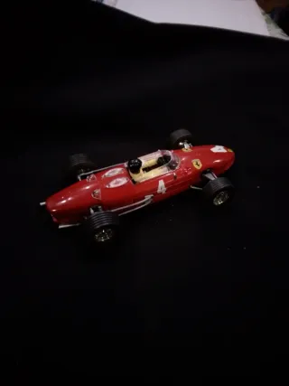 Coche Scalextric Ferrari F1 156 1:32