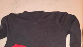 Lote Chaqueta punto capucha + jersey negro. Hombre