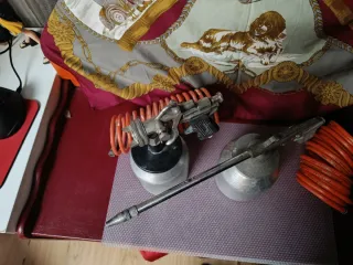 Pistolas pulverización y compresor