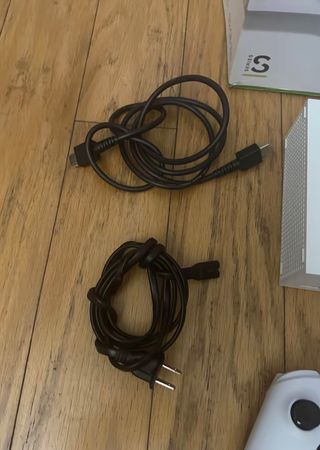 Xbox Series S Consola + Mando Adicional