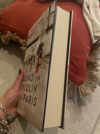 Sonó un violín en París