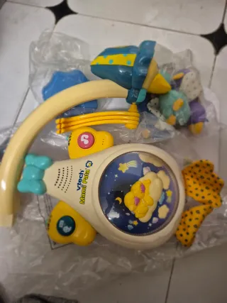 Proyector y Carrusel Vtech 4 en 1