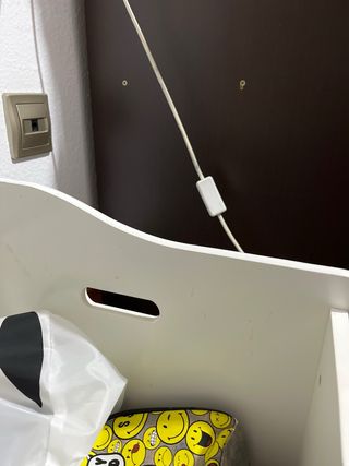 Baúl infantil blanco con mariposas