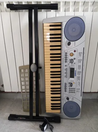 Yamaha PSR-275