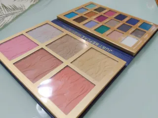 Paleta Maquillaje Revolution Disney Cenicienta