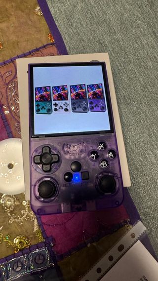 Consola Portátil Transparente Morada +6000 juegos