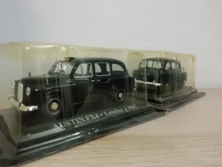 Lotto 2 Modellini Taxi Inglese Austin FX4 1:43