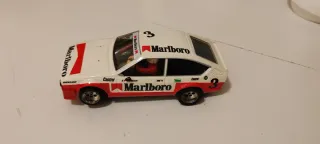 Scalextric Marlboro Coche 3