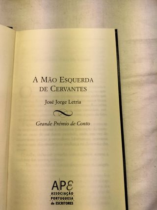 O livro "A Mão Esquerda de Cervantes" - CXL4