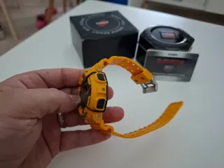Reloj Casio G-Shock Amarillo