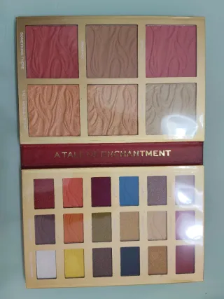 Paleta Sombras Revolution Disney Beauty and the Be