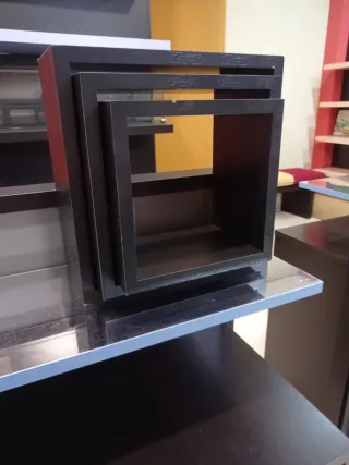3 Estanterías Cuadradas Negras