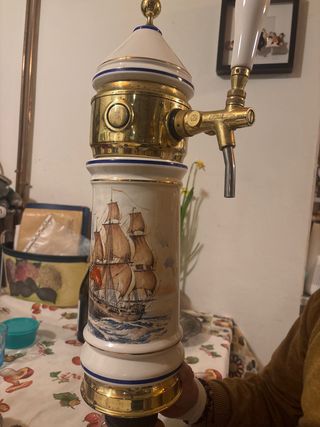 Spillatore birra ceramica con veliero