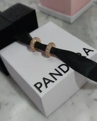 2 charms Separadores Pandora Oro
