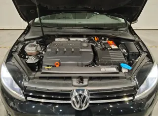 Volkswagen Golf VII Highline