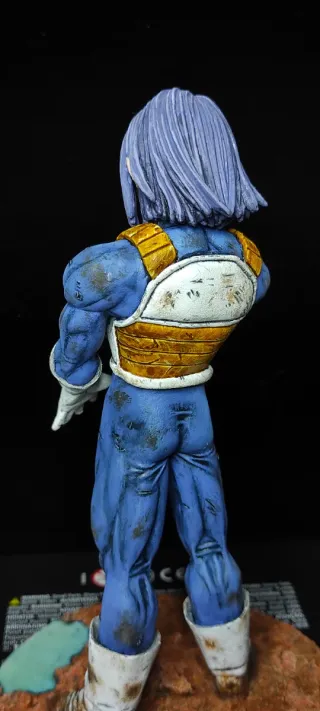 Figura Trunks Repintada Battle Damaged