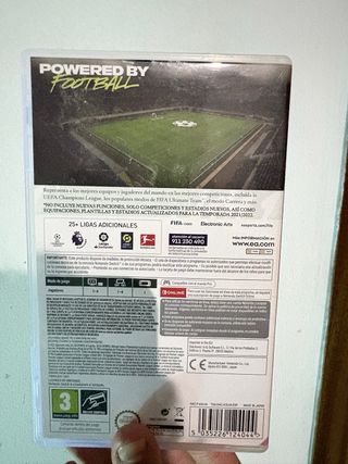 Juego Nintendo Switch FIFA 22 Legacy Edition