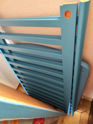 Cuna azul con colchón