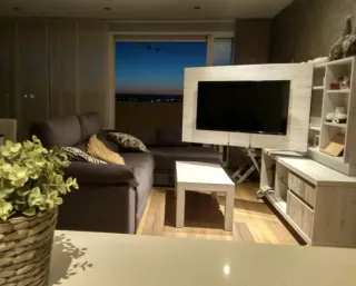 Mueble TV giratorio con almacenaje