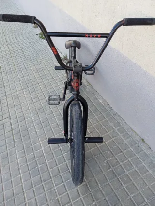 Bicicleta BMX Wethepeople Negra